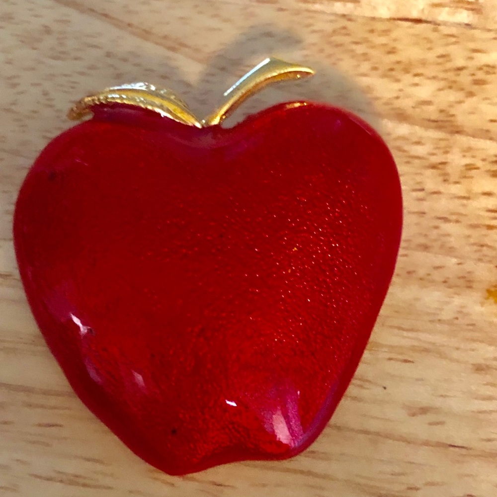 Red enamel Apple pin. Bright & shiny.
